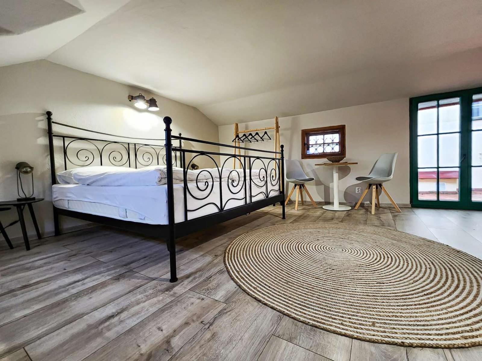 Apartmany Rangifer Plzen Luaran gambar